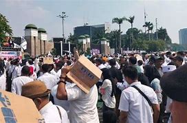 Demo Hari Ini Di Dpr